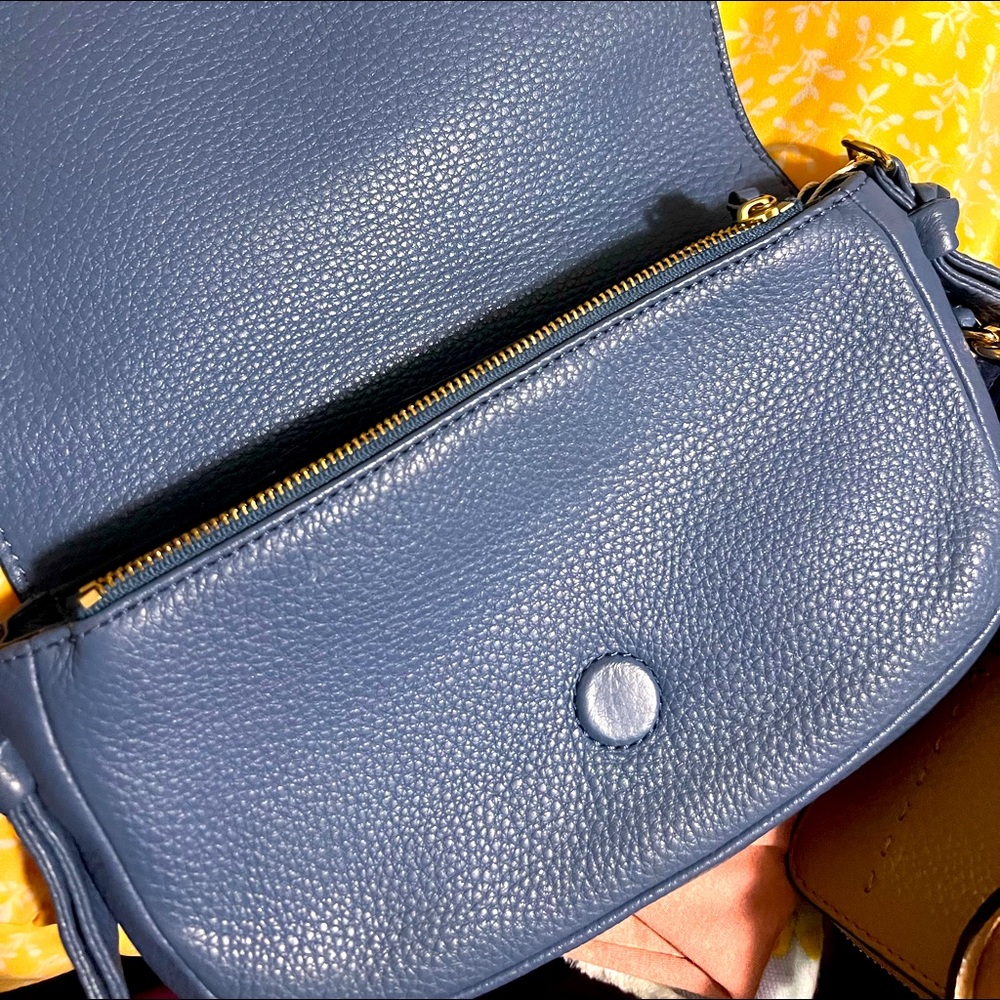 Crossbody Tory Brunch in good condition